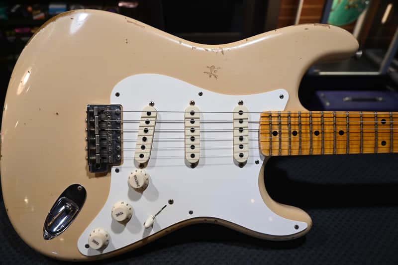Fender Custom Shop Fat 50’s Stratocaster Relic LTD 2017 - Aged Desert Sand #0453 image 1