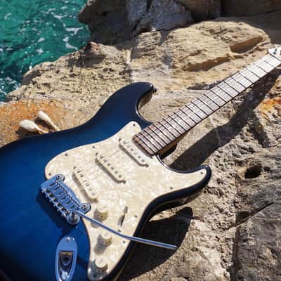 G&L Legacy Tribute 2010 Blue Burst image 13