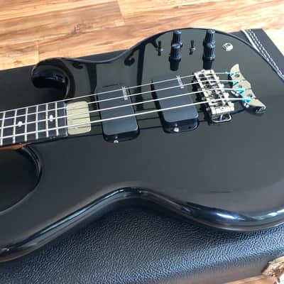 Alembic Custom Bass 4 string Bass 2019 Gloss Black Spoiler image 16