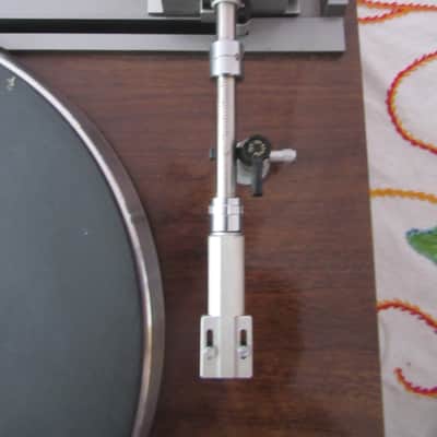 Mitsubishi LT20 linear tracking turntable in excellent condition serviced - 1980's image 3