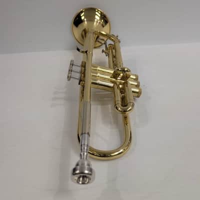 The Selmer Company Bundy Designed by Vincent Bach image 6