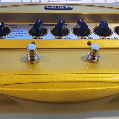 Line 6 DM4 Distortion Modeler 2010s - Gold image 4