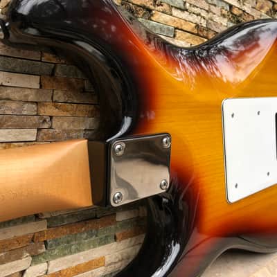 JAMES TYLER  Classic USA made MASTERBUILT amazing Strat style guitar image 7