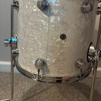 DW Performance series 14x12 floor tom - Marine white image 4