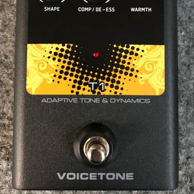 TC Helicon VoiceTone T1 | Reverb