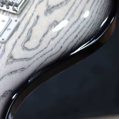 PRS Swamp Ash Special White Doghair Smokeburst Electric Guitar w/Bag #0415266 image 14