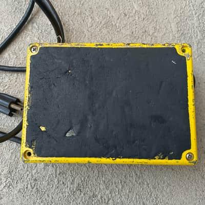 Vintage 1980 MXR Stereo Chorus guitar pedal mains powered 110v image 5