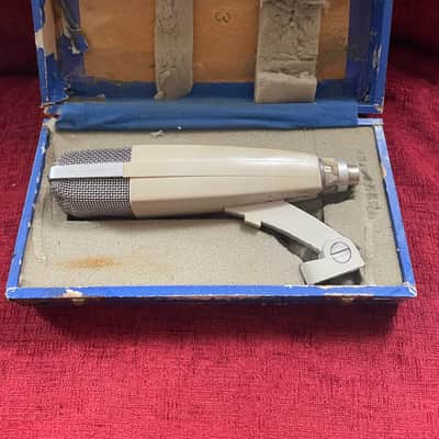 Vintage: Sennheiser MD 421-HL Cardioid Dynamic Microphone 1960s - 1970s - White In Wooden Box image 2