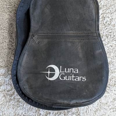 Luna Uke Dolphin Concert Spruce Top Ukulele with gig bag - Demo image 9