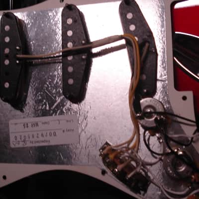 Fender American Special Stratocaster 2012 - Candy Apple Red image 13