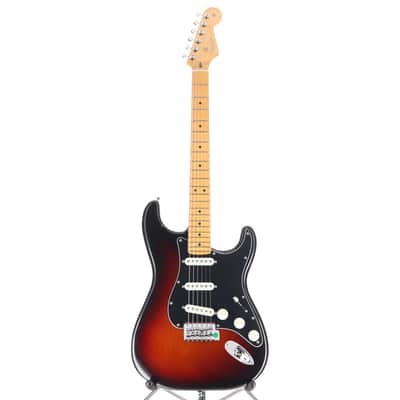 Fender Certified Pre-Owned American Professional Classic Stratocaster, Maple Fingerboard, 3-Color Sunburst (S12) (98273) image 5