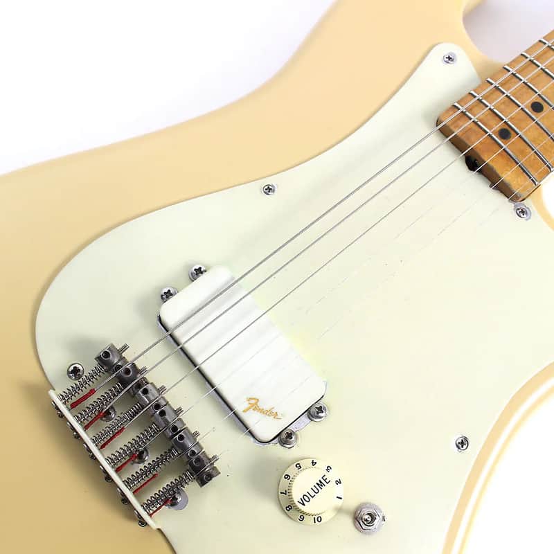 Fender Bullet H-1 (1982 - 1983) image 3