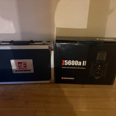 sE Electronics Z5600a II Tube Condenser Mic – Open Box / Mint – Complete Set w/ PSU & Case image 2