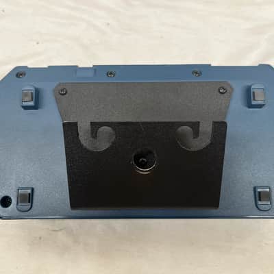 Aviom A-16 II Personal Mixer with Mount and Power Supply image 7