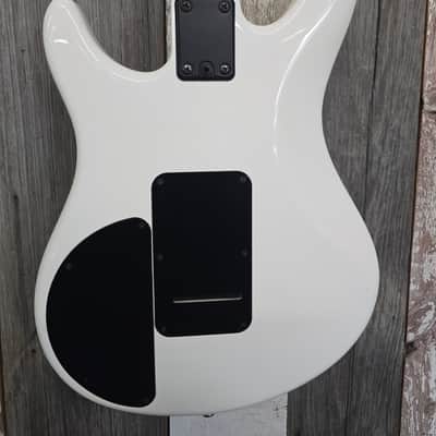 Peavey Nitro I with Single Humbucker and Kahler Vibrato 1986 - 1989 - White image 10