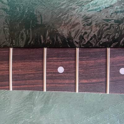 Musikraft stratocaster replacement neck - 1/4 sawn nitro lacquer image 3