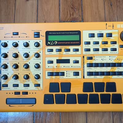 E-MU Systems XL-7 Command Station 128-Voice Synthesizer 2001 - Yellow / Black