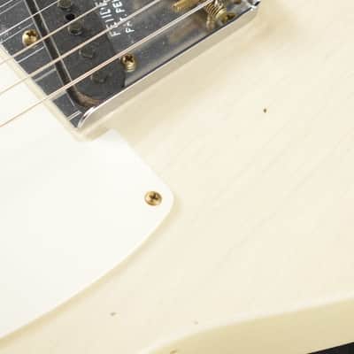 Mint Fender 1959 Telecaster Journeyman Relic Aged White Blonde 1-Piece Rift Sawn Maple Neck Fingerboard image 3