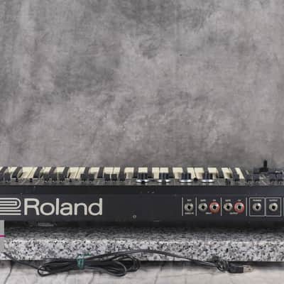 Roland SH-2 Analog Synthesizer w/Hard case in Very Good condition image 10
