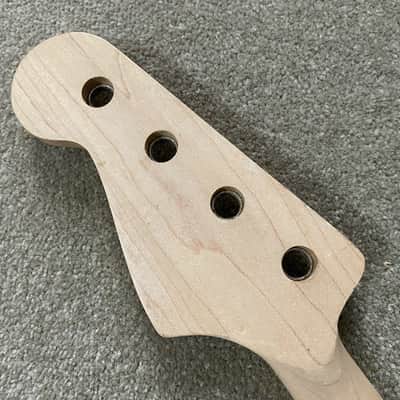 Maple Wood 20 Frets Fingerboard 4 Jazz Bass Style Maple Neck image 4