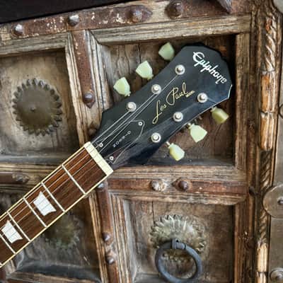 Vintage Epiphone Les Paul Standard 2002 - Cherry Sunburst - Case Included image 3