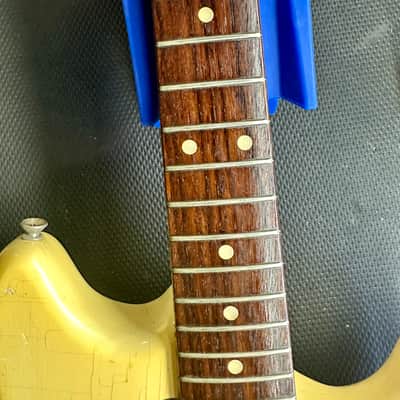 Fender Duo Sonic II 1965 - White image 14