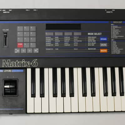 Oberheim Matrix 6 (Fair condition) image 4