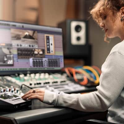UNIVERSAL AUDIO Apollo Twin X Quad Gen 2 STU image 3