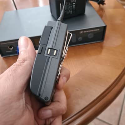Sennheiser 🎧🎤 Sennheiser SR 300 IEM G2 Stereo Transmitter + EK 300 IEM G2 Bodypack Receiver | Clean & Ready | Professional IEM System image 7