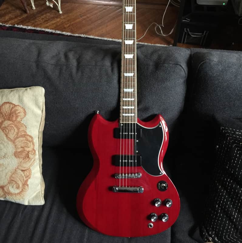 Agile Valkyrie 2004 Cherry Red image 1