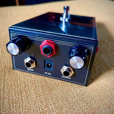 JHS Mary-K Japan Fuzz with Roland EV-5 expression pedal image 3