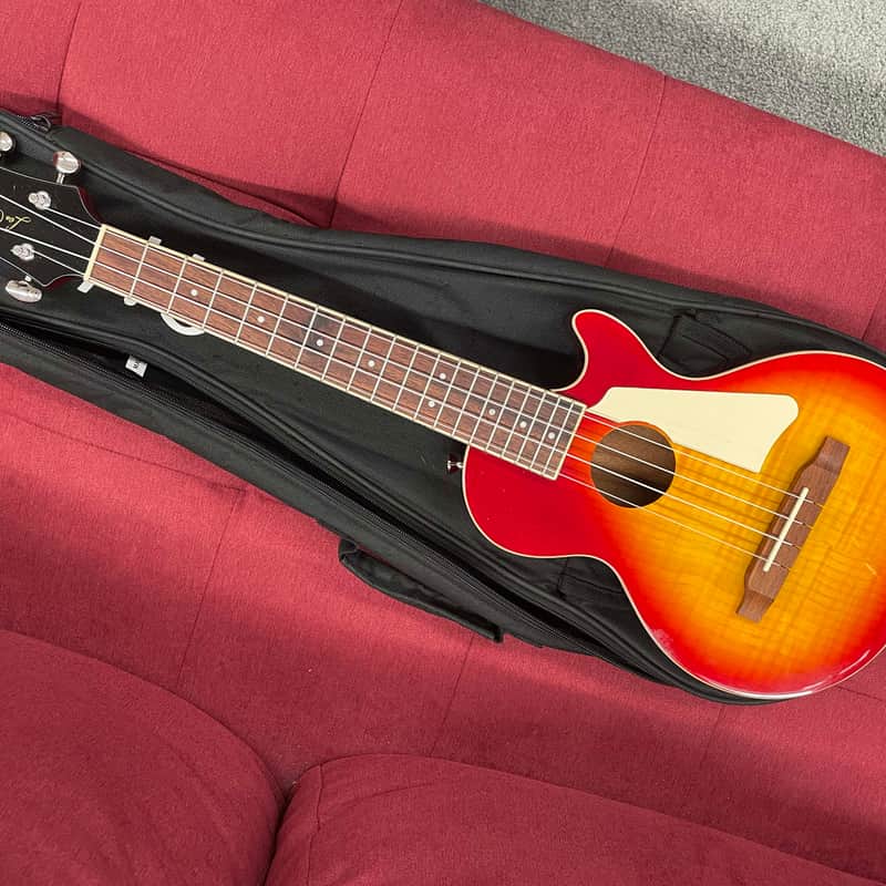 Epiphone Les Paul Ukulele with Electronics Heritage Cherry Sun…