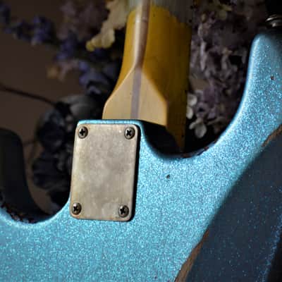 Fender Stratocaster Custom Blue  Sparkle Custom Nitro Relic image 12