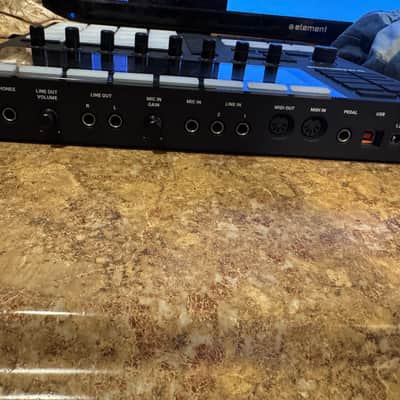 Native Instruments Maschine MKIII - like new, including software transfer id # image 3