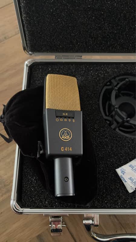 AKG C414 XLII Large Diaphragm Multipattern Condenser Microphone 2010s - Black image 1