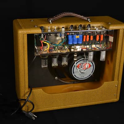 Victoria Model 20112 1x12 Tube Combo Amp, Tweed, Half Power Switch NEW IN SEALED BOX image 2