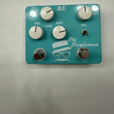 Matthews Effects The Gentleman Overdrive Boost Guitar Effect Pedal + Box image 2