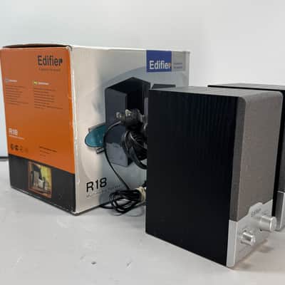 Edifier R18 Bookshelf Speakers 2.0 Stereo Active Passive Multimedia Speaker Set image 5
