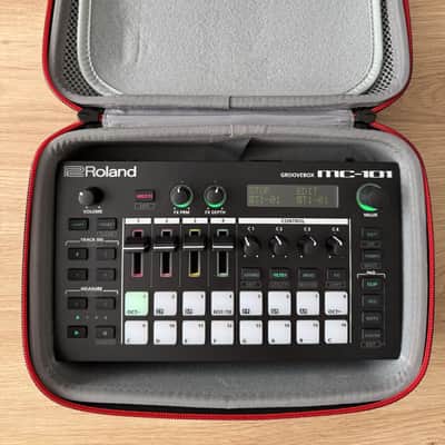 Roland MC-101 image 3