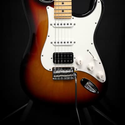 Suhr Classic S HSS with Maple Fretboard 2018 - Present - 3 Tone Burst image 6