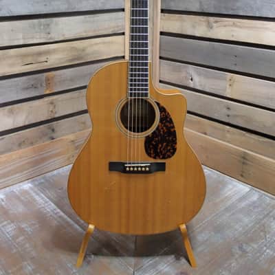 Used (2007) Larrivee LV-03 Acoustic/Electric Guitar with Hardshell Case image 3