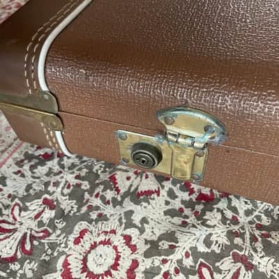 Fender Stratocaster Vintage Brown Leather Hardcase 1990 image 4