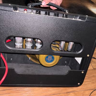 Carstens Amplification Black Flag 22-Watt 1x12" Guitar Combo 2018 - Present - Black image 3
