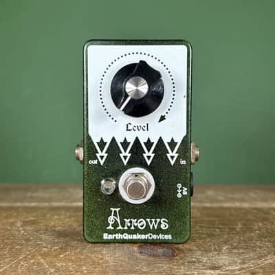 EarthQuaker Devices Arrows Preamp Booster 2015 - 2017 - Green Sparkle / White Print image 2