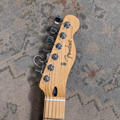 Fender Player Telecaster - 3 Tone Sunburst - 2020 image 4