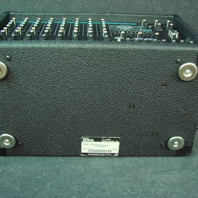 Peavey XRD-680 Eight Channel Powered Mixer image 7