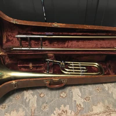 SUMMER DEAL F E OLDS LOS ANGELES .554 / .565 DUAL BASS TROMBONE 10INCH BELL SINGLE ROTAR 1948 EXCELLANT SHAPE ORG. CASE WITH MPC image 2