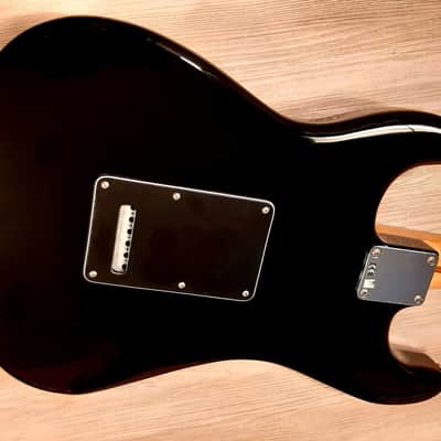 2011 Fender Stratocaster Black Strat Stratocaster w/ Gilmour MOD Maple neck & NEW Hardshell Case image 4