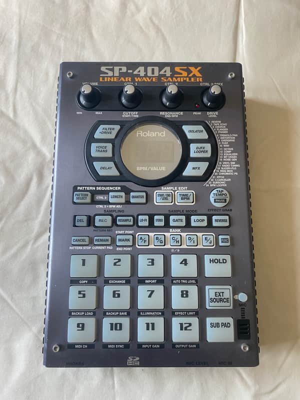 Roland SP-404SX Linear Wave Sampler | Reverb