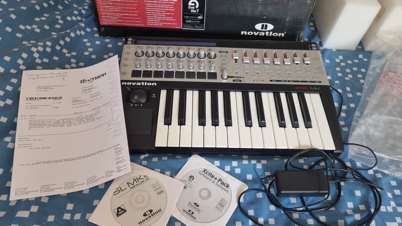 Novation Remote SL MK2 25 – Excellent, Boxed w/ Accessories – Shipping & Insurance incl. image 1